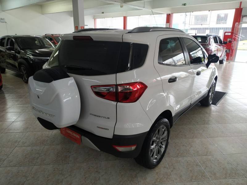 FORD - ECOSPORT - 2016/2016 - Branca - R$ 59.900,00