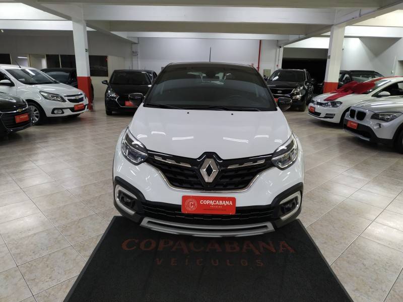 RENAULT - CAPTUR - 2022/2022 - Branca - R$ 99.900,00