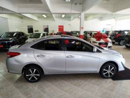 TOYOTA - YARIS - 2021/2021 - Prata - R$ 88.900,00