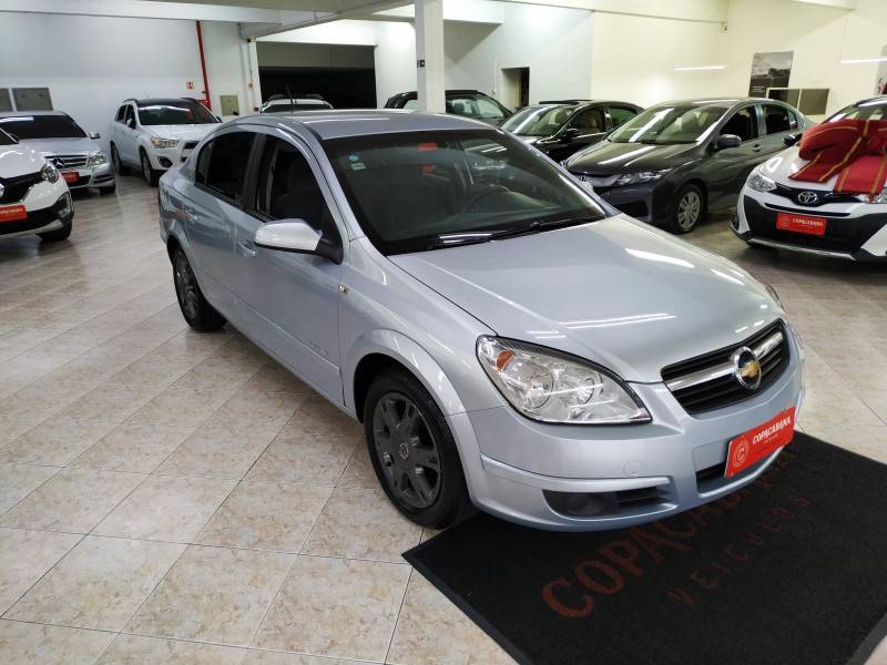 CHEVROLET - VECTRA - 2008/2008 - Prata - R$ 32.900,00