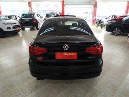 VOLKSWAGEN - JETTA - 2017/2017 - Preta - R$ 97.900,00