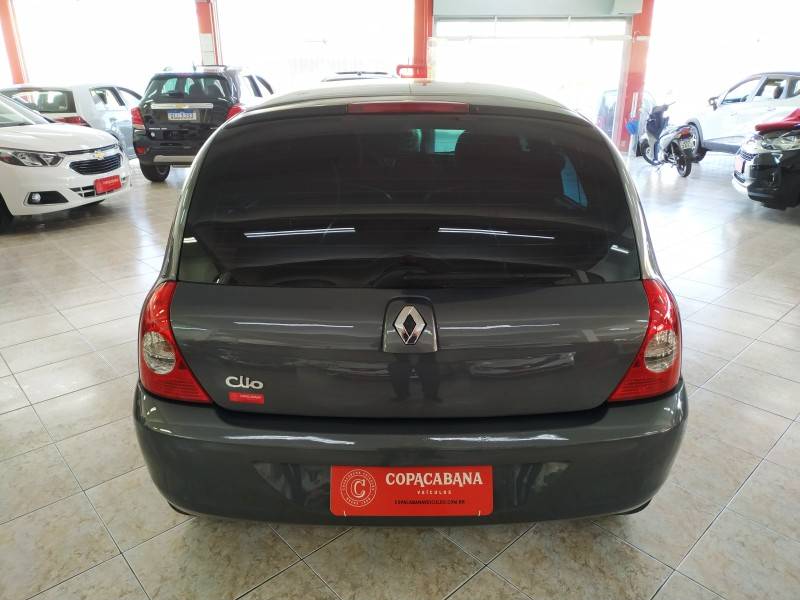 RENAULT - CLIO - 2011/2011 - Cinza - R$ 23.900,00