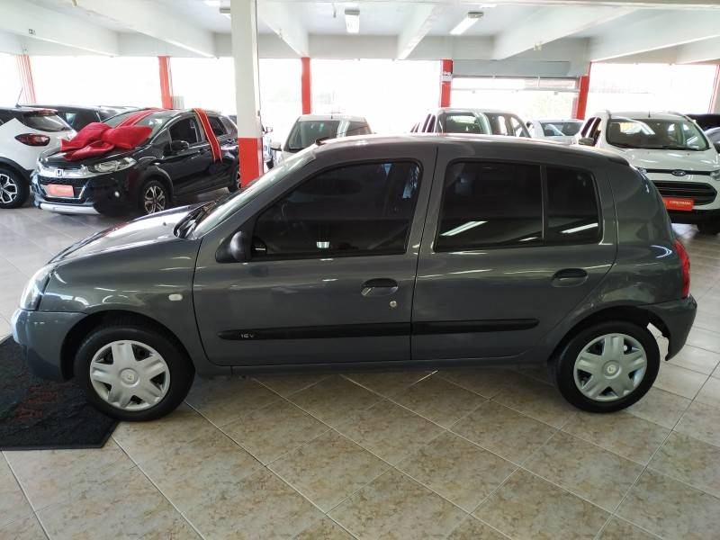 RENAULT - CLIO - 2011/2011 - Cinza - R$ 23.900,00