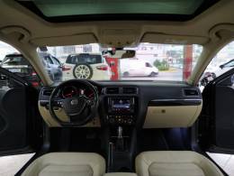 VOLKSWAGEN - JETTA - 2017/2017 - Preta - R$ 97.900,00