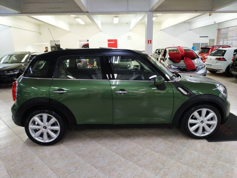 MINI - COOPER - 2015/2015 - Verde - R$ 105.900,00