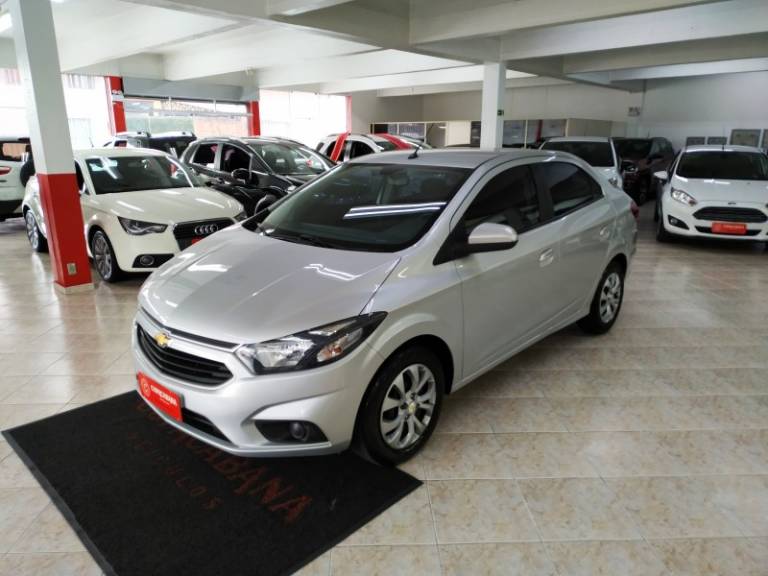 CHEVROLET - PRISMA - 2017/2017 - Prata - R$ 61.900,00