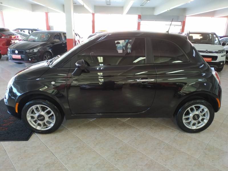 FIAT - 500 - 2012/2012 - Preta - R$ 39.900,00