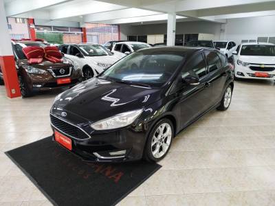 FORD - FOCUS - 2018/2018 - Preta - R$ 62.900,00