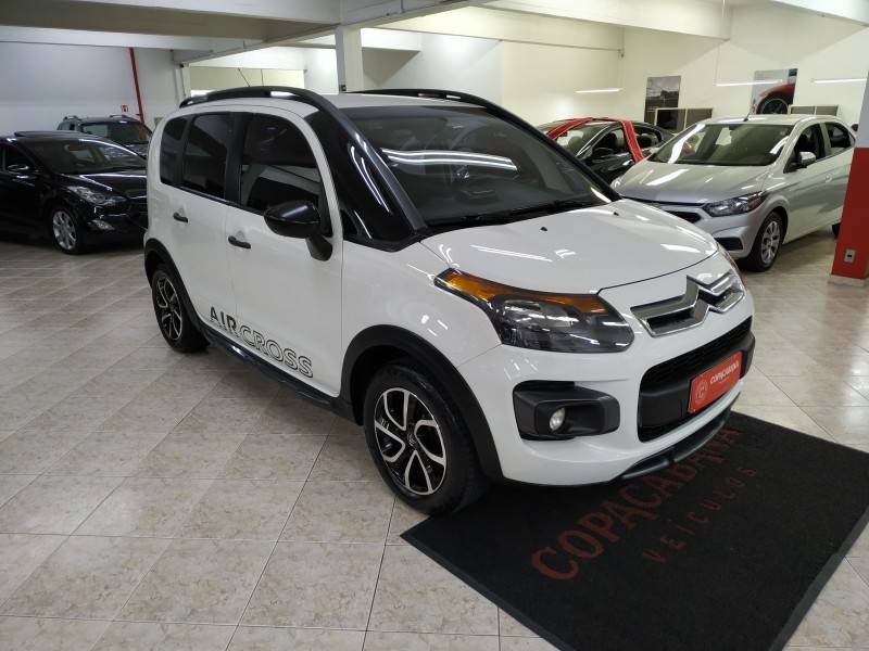 CITROËN - AIRCROSS - 2015/2015 - Branca - R$ 42.900,00