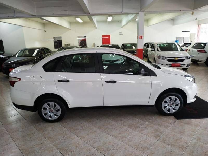 FIAT - GRAND SIENA - 2020/2020 - Branca - R$ 52.900,00