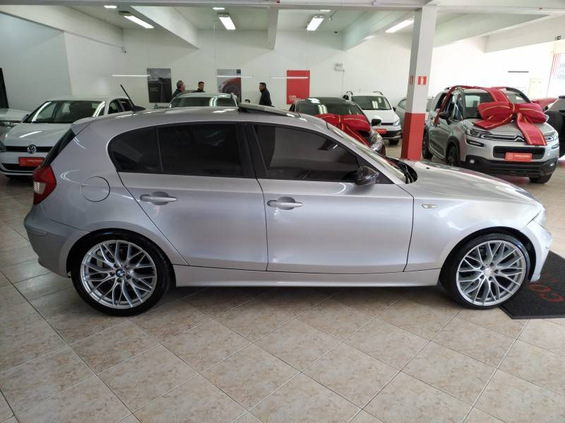 BMW - 120I - 2007/2007 - Prata - R$ 43.900,00