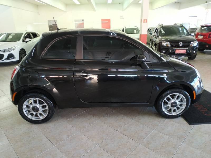FIAT - 500 - 2012/2012 - Preta - R$ 39.900,00