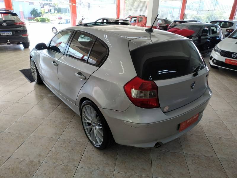 BMW - 120I - 2007/2007 - Prata - R$ 43.900,00