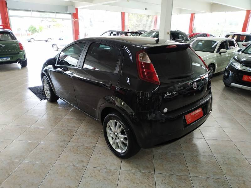 FIAT - PUNTO - 2011/2011 - Preta - R$ 32.900,00