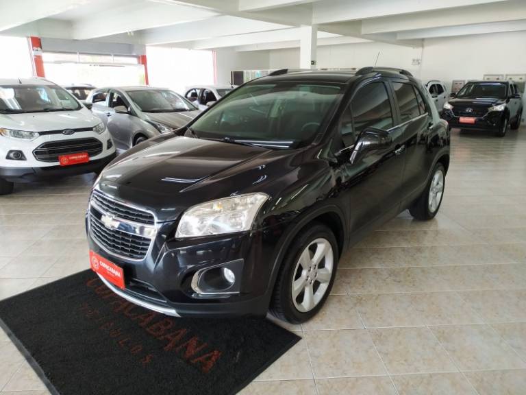 CHEVROLET - TRACKER - 2015/2015 - Preta - R$ 67.900,00