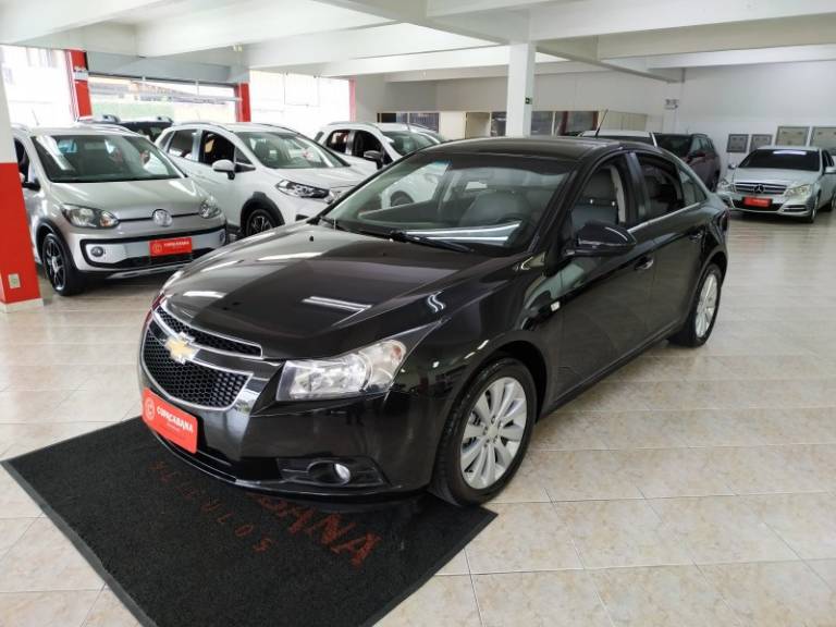 CHEVROLET - CRUZE - 2013/2013 - Preta - R$ 58.900,00