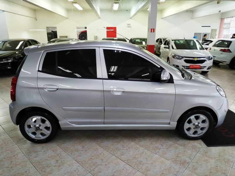 KIA MOTORS - PICANTO - 2009/2009 - Prata - R$ 23.900,00