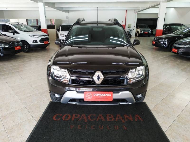 RENAULT - DUSTER - 2018/2018 - Preta - R$ 70.900,00