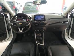 CHEVROLET - ONIX - 2023/2023 - Branca - R$ 73.900,00