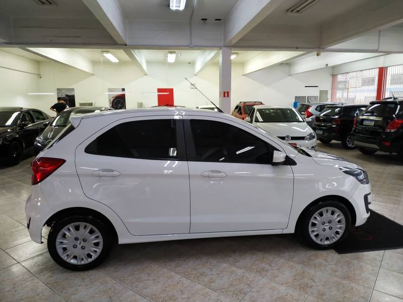 FORD - KA - 2019/2019 - Branca - R$ 59.900,00