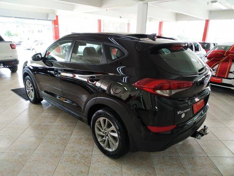 HYUNDAI - TUCSON - 2018/2018 - Preta - R$ 104.000,00