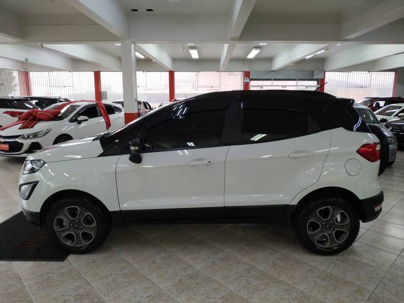 FORD - ECOSPORT - 2021/2021 - Branca - R$ 81.900,00