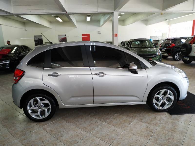 CITROËN - C3 - 2014/2014 - Prata - R$ 43.900,00