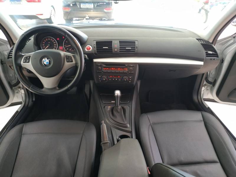 BMW - 120I - 2007/2007 - Prata - R$ 43.900,00